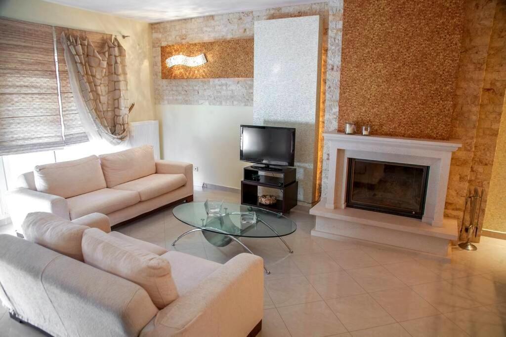 Vila Luxurious West Side Maisonette In Alexandroupolis Exteriér fotografie